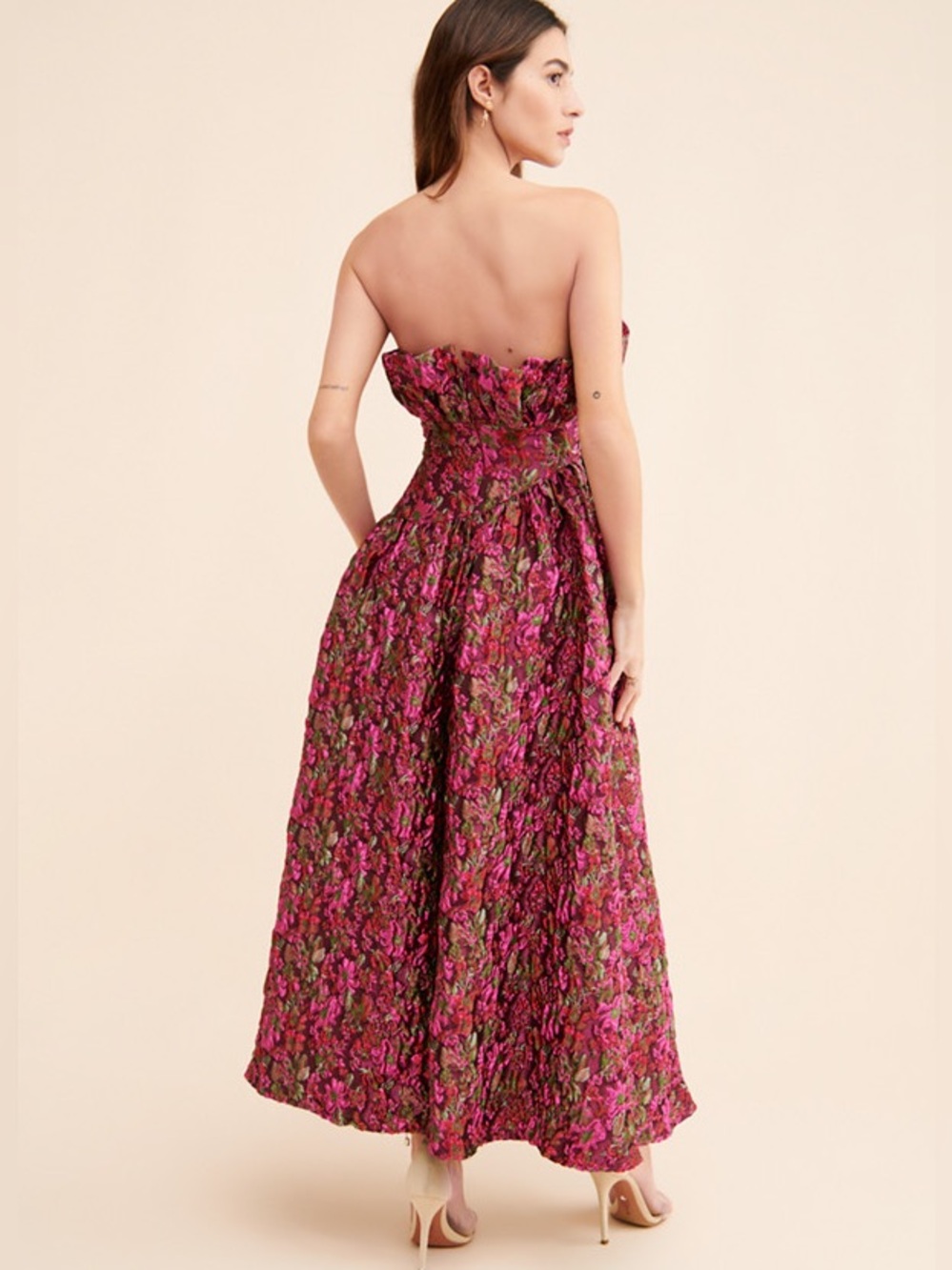 Elliatt Camellia Strapless Gown - Picture 2 of 11